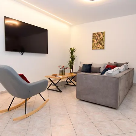 Katakis Luxury Lägenhet *
